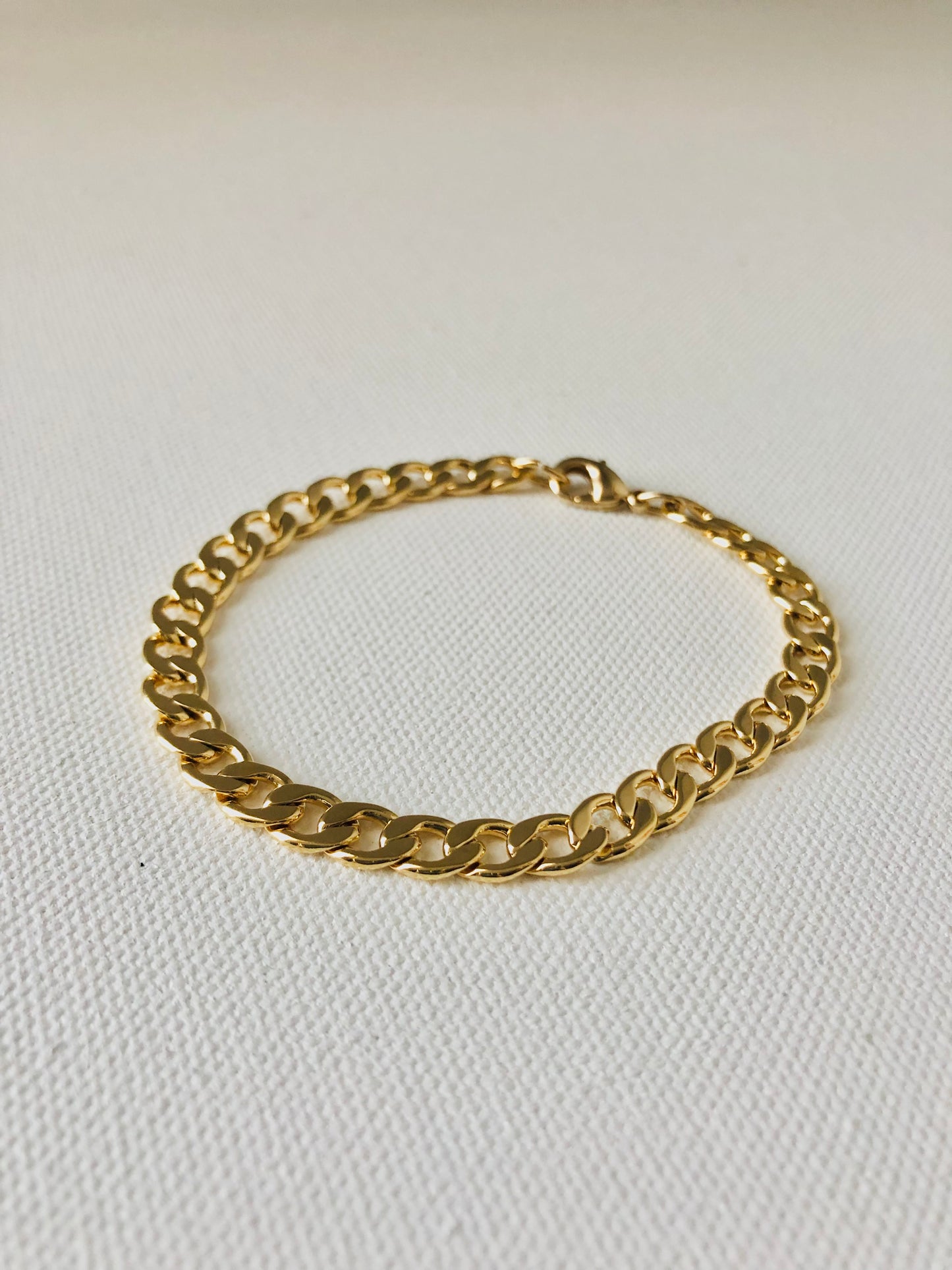 Bracelet ~ 7 1/2” Gold Lexington Link Bracelet